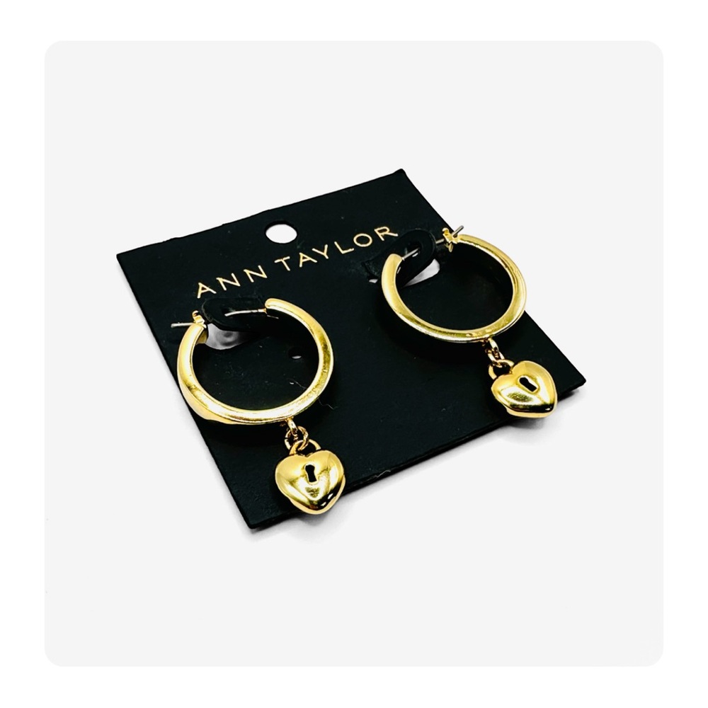 ★ NWT Ann Taylor “heart lock” Hoops - Golden ★ - Picture 14 of 14